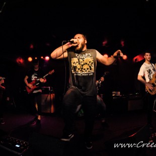 042 Suffocate With Your Fame